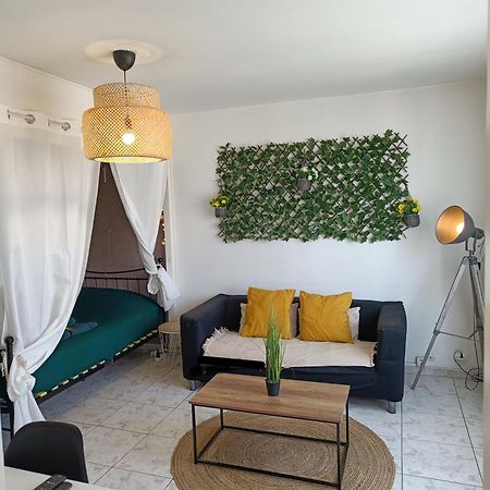 Couturier Lovely Appartement Proche Centre Ville Reims Luaran gambar